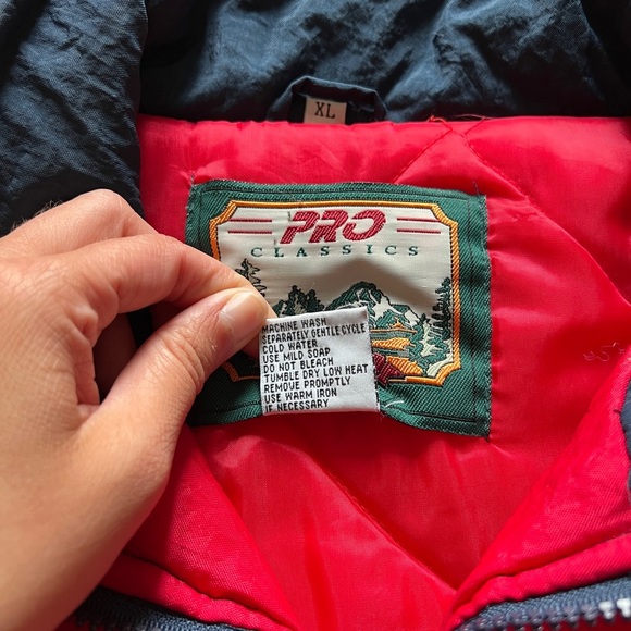 Vintage Pro Classics Nylon Bomber Jacket Men’s XL Retro Red Blue Quilted Lining - Picture 11 of 15